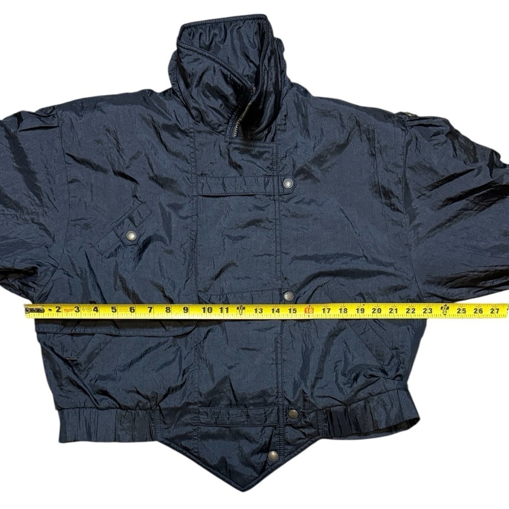 Vintage OSSI Skiwear Black Nylon Ruffle Shoulder Ski Jacket Women’s M Hong Kong - Picture 7 of 9